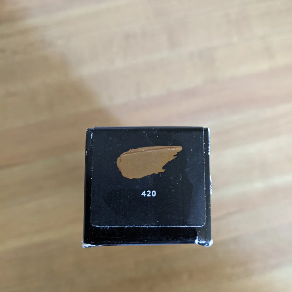 Fenty Beauty Soft'Lit Naturally Luminous Foundation 1.8 Fl Oz #420